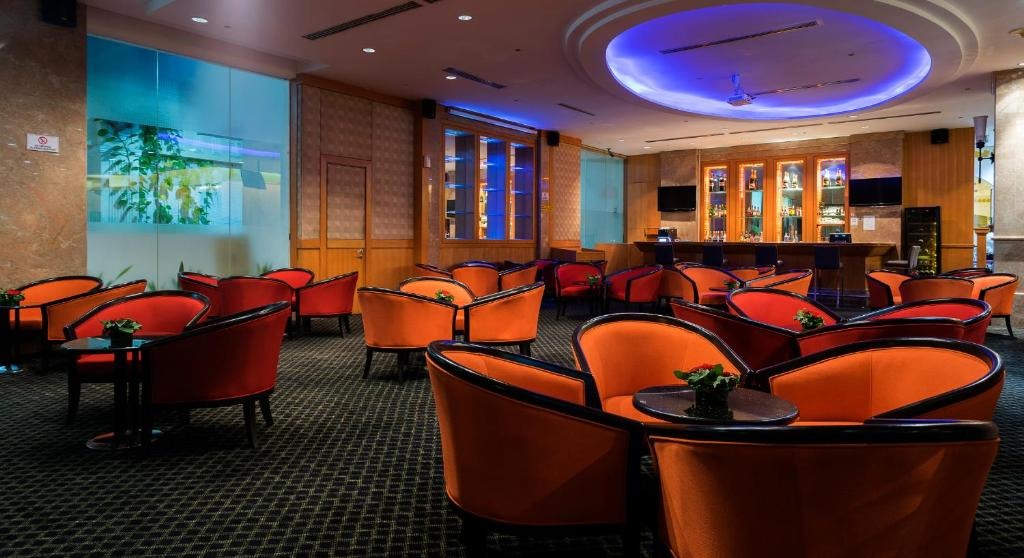 هتل بای ویو